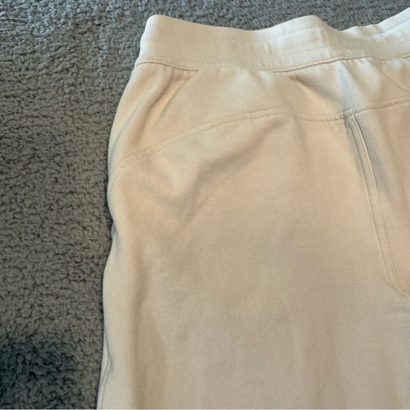 Lululemon Scuba High-Rise Jogger *Fleece 28" White Opal Size 10 - Picture 9 of 13